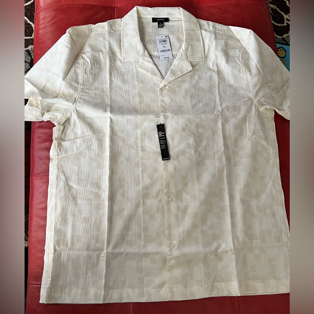 Alfani camp style short sleeve button up shirt size XL